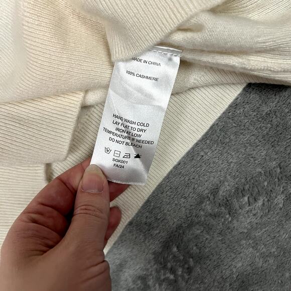 Quince Mongolian Cashmere White Crewneck Sweater Womens M Ivory - Picture 8 of 9